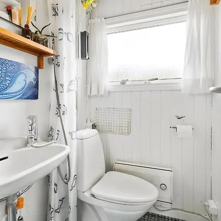 2 Bedroom Gorgeous In Faaborg